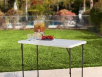 Mesa de jardín plegable minimalista